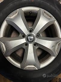 Tre cerchi dacia duster 2^ serie da 16”