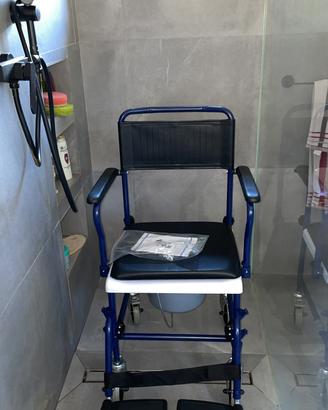 Letto ortopedico con materasso antidecupito