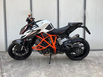 KTM 1290 Super Duke - 2020