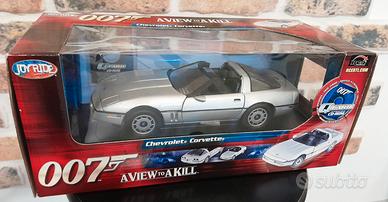007 - A View to a Kill - 1985 Chevrolet Corvette