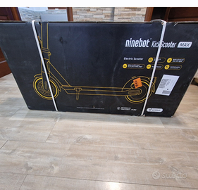 Monopattino elettrico Max G2E Segway-Ninebot