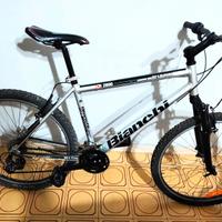 bici in alluminio ammortizzata bianchi 26 