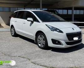 PEUGEOT 5008 BlueHDi 120 EAT6 S&S Active