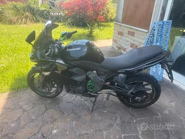 Smembro kawasaki er6f
