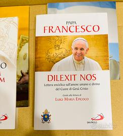 2-Libri e 2-Foto di Papa Francesco nuovo