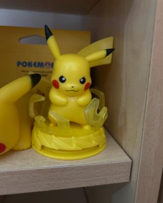 Pikachu,Pokemon
