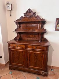Credenza Antica con Alzata in Piuma di Noce
