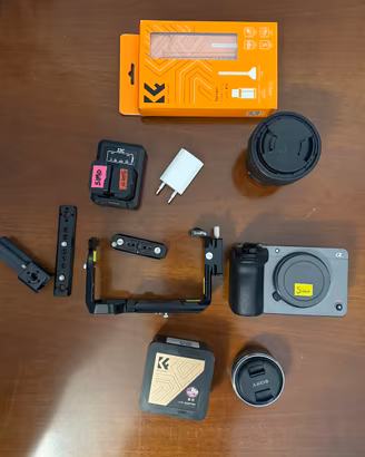 Corredo sony Fx30 pronto per girare (2 ottiche)