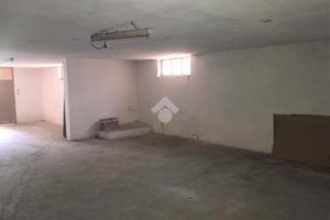 MAGAZZINO A ROMANO DI LOMBARDIA