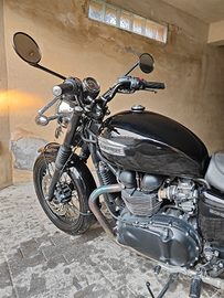 Triumph Bonneville T100 Black