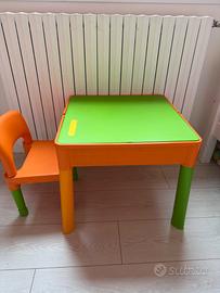 Tavolino contenitore per bambini con sedia