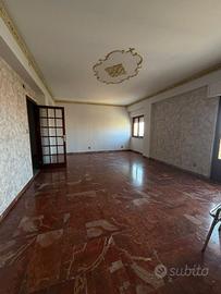 V/1350 Appartamento in zona prestigiosa