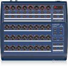 Controller BEHRINGER BCR2000 (B-Control Rotary).