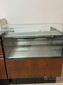 Vetrina frigo salumi