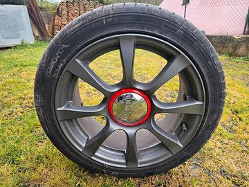 Cerchi originali Abarth 16" gommati Continental