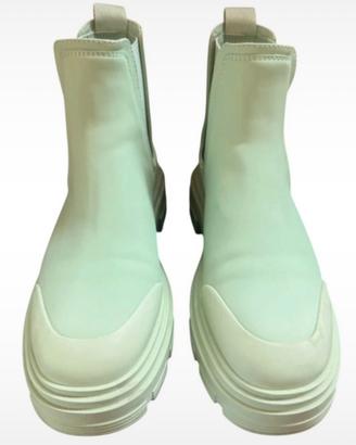 Stivaletti Chelsea ZARA gommati verde menta
