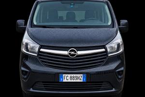 Vivaro 9 posti