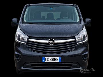 Vivaro 9 posti