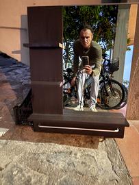 Specchio da bagno con mensole