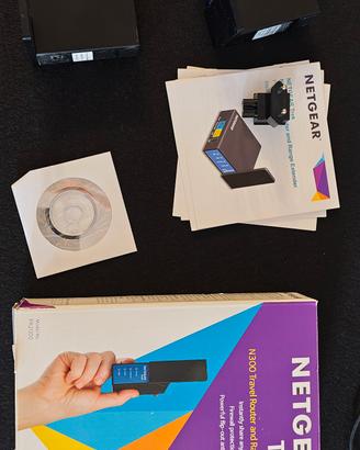 NETGEAR Trek PR2000 TravelRouter
