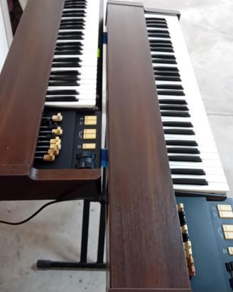 2 organi Hammond XB-2 non funzionanti