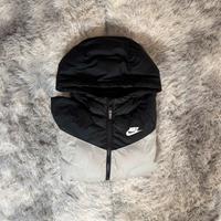 Giubbotto Nike Nero e Bianco