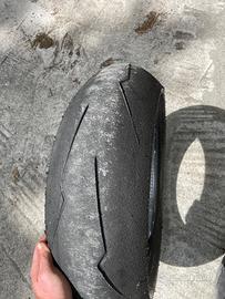 Gomme moto