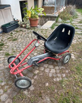 Go kart a pedali