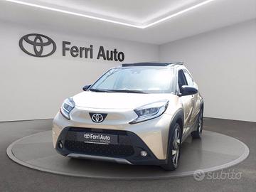 TOYOTA Aygo x 1.0 lounge air 72cv