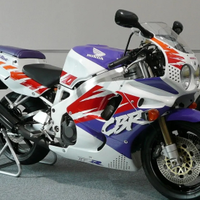 Honda CBR 900