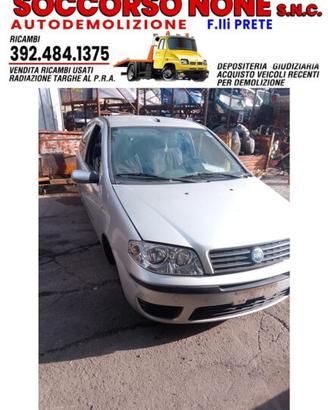 Ricambi Fiat Punto Fanalona cod: 188A4000