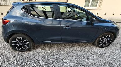 RENAULT CLIO 1.5 DIESEL