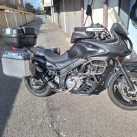 Suzuki V Strom DL 650 - 2014