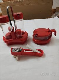 KIT di OLIERA, SALIERA,FORMAGGERA, APRI SCATOLE 