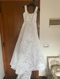 Abito da sposa in raso con ricami taglia 40/42