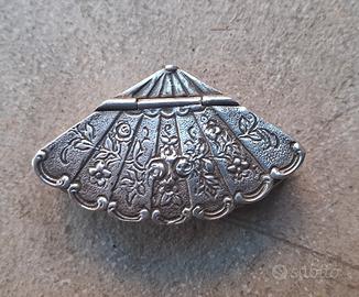 Portapillole in argento 800  antica