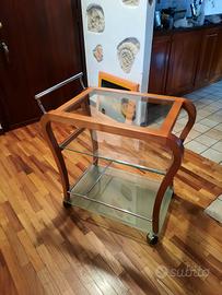 carrello porta vivande