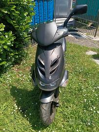 Aprilia SR 50 - 2008