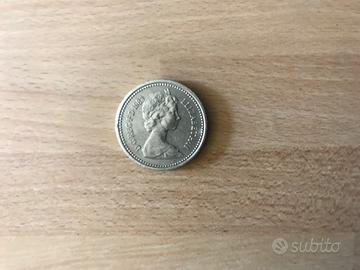 Sterlina one pound 1983 elizabeth 2