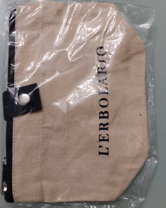 Pochette L'Erbolario Lodi nuova sigillata