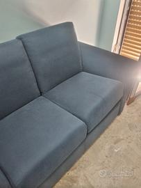 divano blu