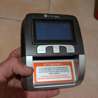 rilevatore di banconote false