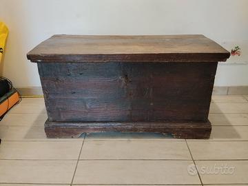 cassapanca antica 1800