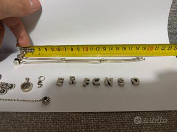 Pandora ciondoli e lettere *leggi descrizione*