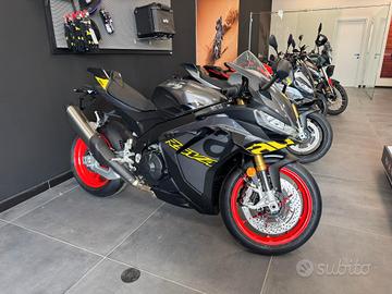 Aprilia RSV4