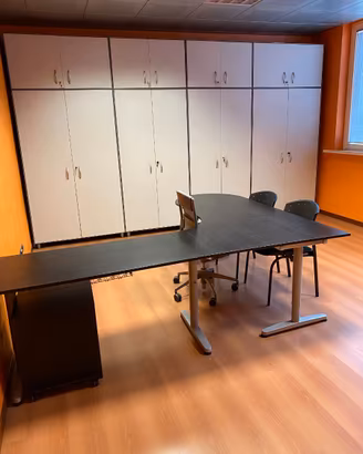 ARREDAMENTO UFFICIO