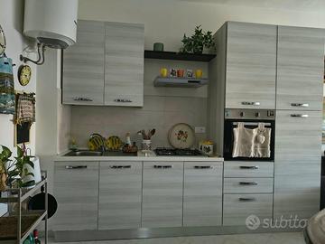 Cucina completa