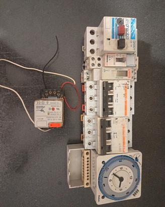 Magnetotermici, interruttori,  salva vita, 