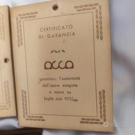 Tris quadretti con serigrafia su foglia oro