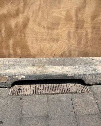 Trave Architrave antico in Piperno